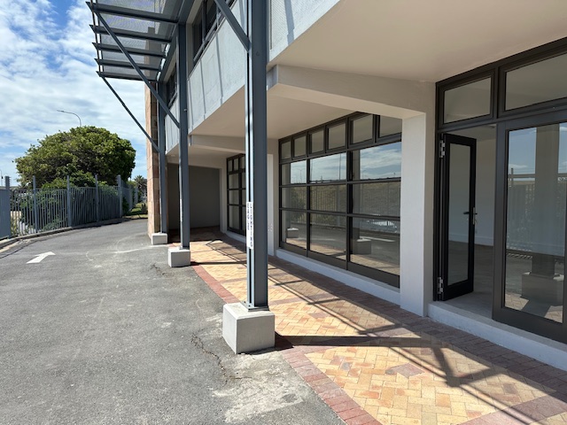 To Let commercial Property for Rent in Maitland Western Cape